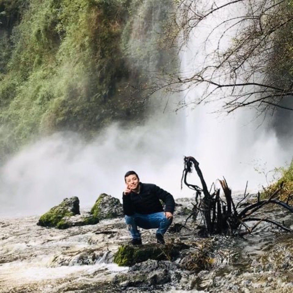 Meet your Posher, Nícolâs
